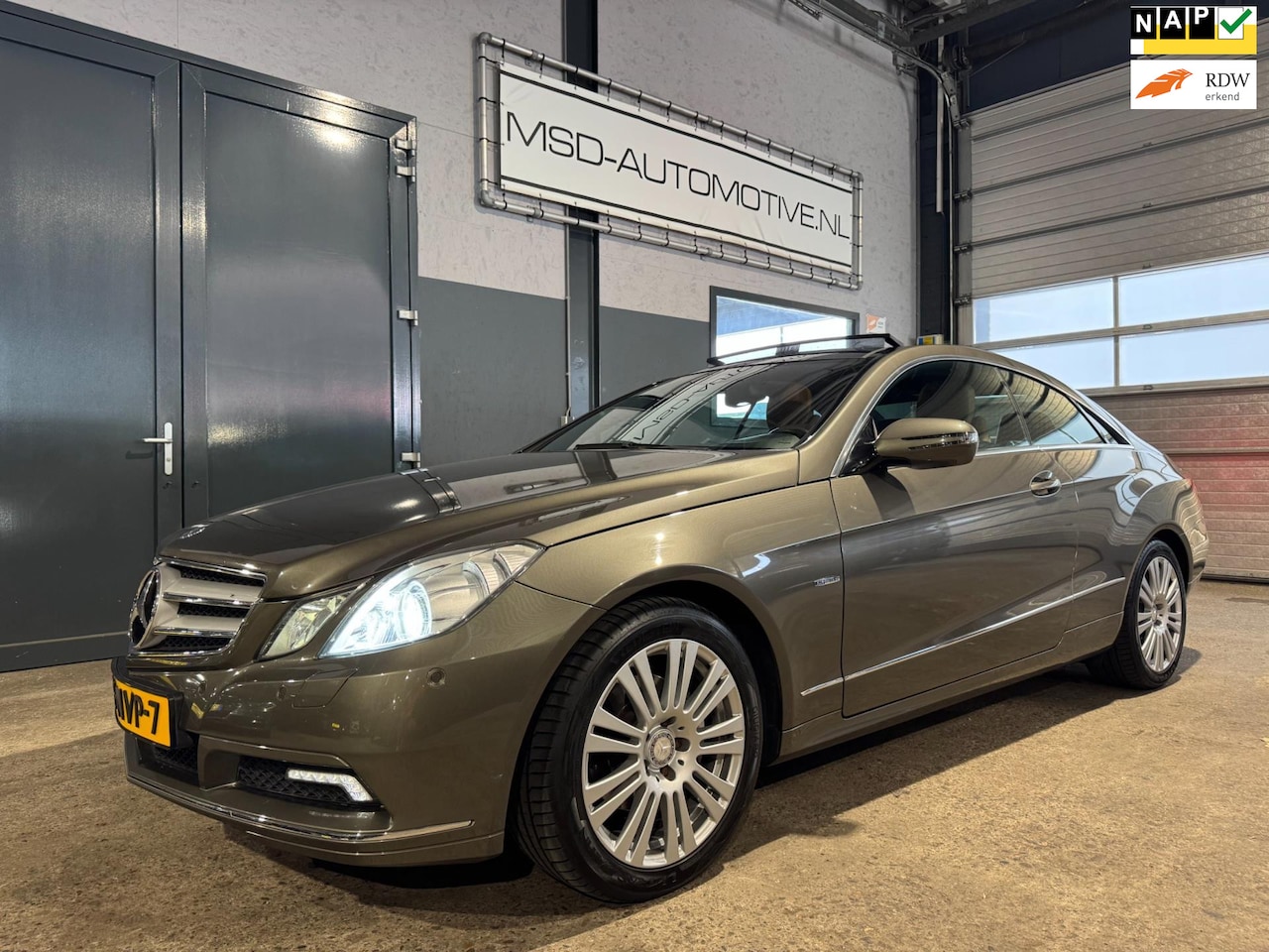 Mercedes-Benz E-klasse Coupé - 250 CGI Avantgarde Trekhaak Volldig Onderhouden NAP - AutoWereld.nl
