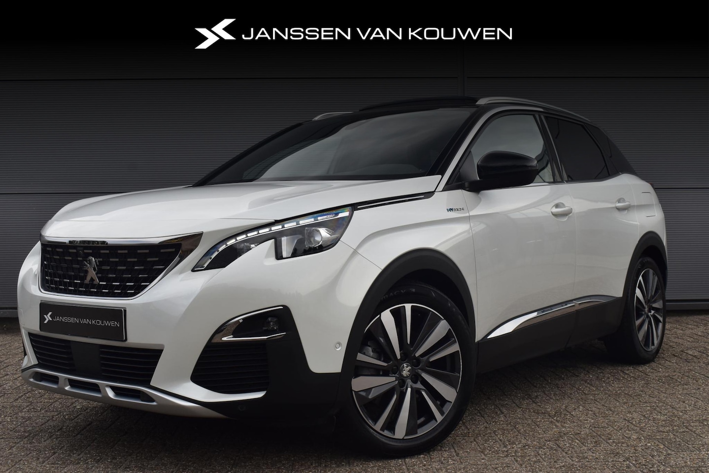 Peugeot 3008 - 1.6 HYbrid4 300 GT 1.6 HYbrid4 300 GT - AutoWereld.nl