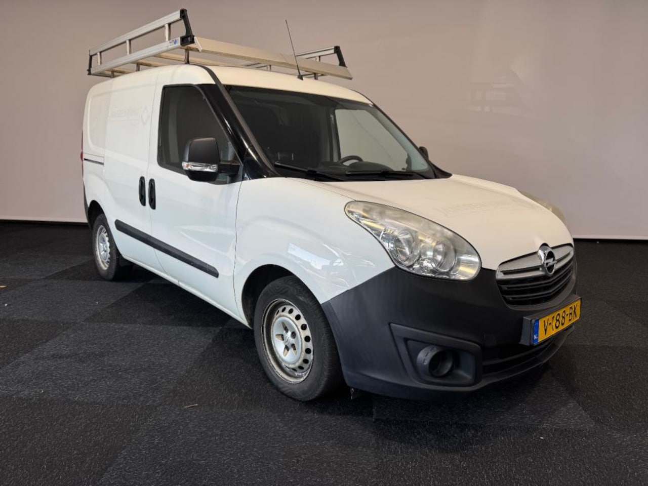 Opel Combo - VAN Combo L1H1 1.6 CDTI 105pk Edition 5 Imperiaal - AutoWereld.nl