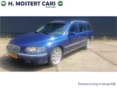 Volvo V70 - 2.4 Comfort Line -APK- LEUKE Stationwagen *AIRCO* Hemelsblauw 2.4 Comfort Line -APK- LEUKE