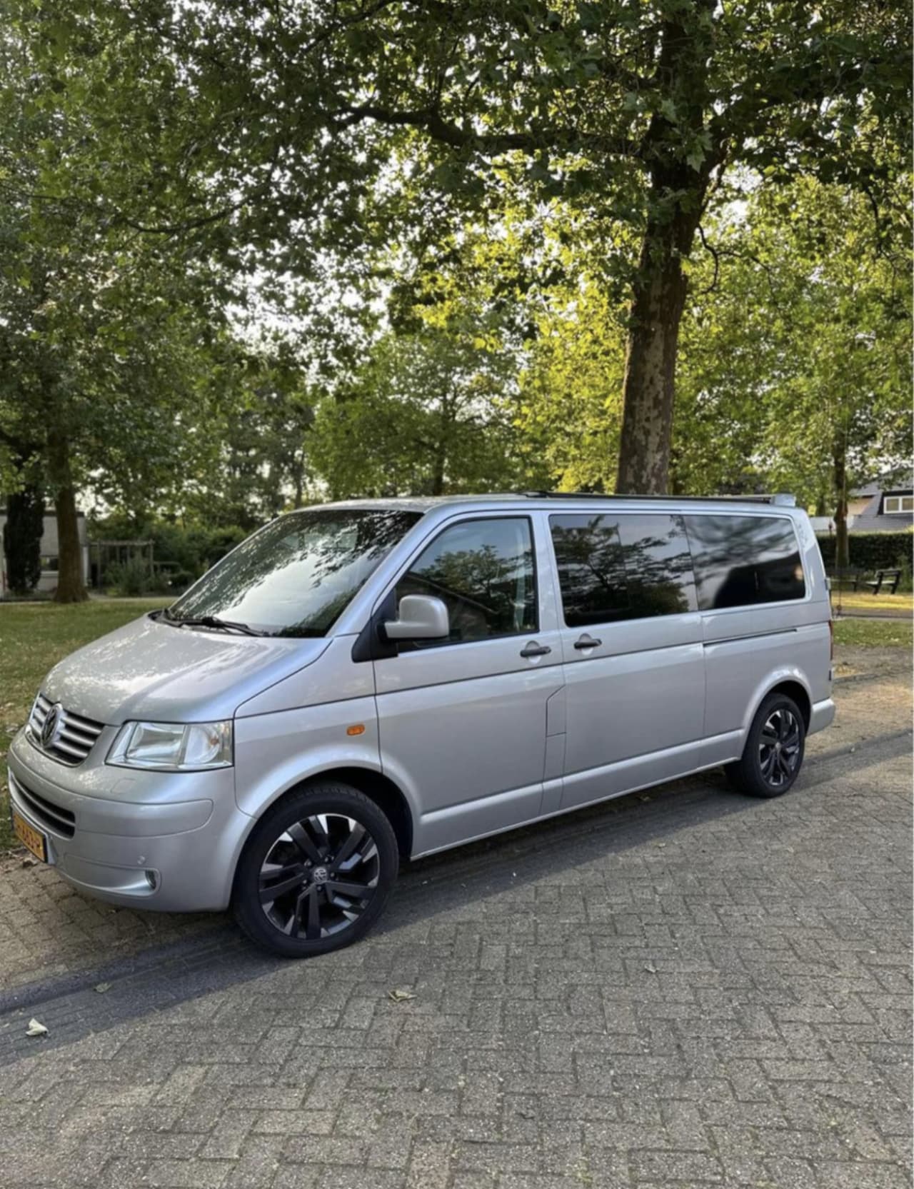 Volkswagen T5 - 2.5 turbo 4wheel - AutoWereld.nl
