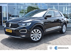 Volkswagen T-Roc - 1.5 TSI 150PK DSG-7 Sport | TREKHAAK | CAMERA | STUUR + STOELVERW. | LED