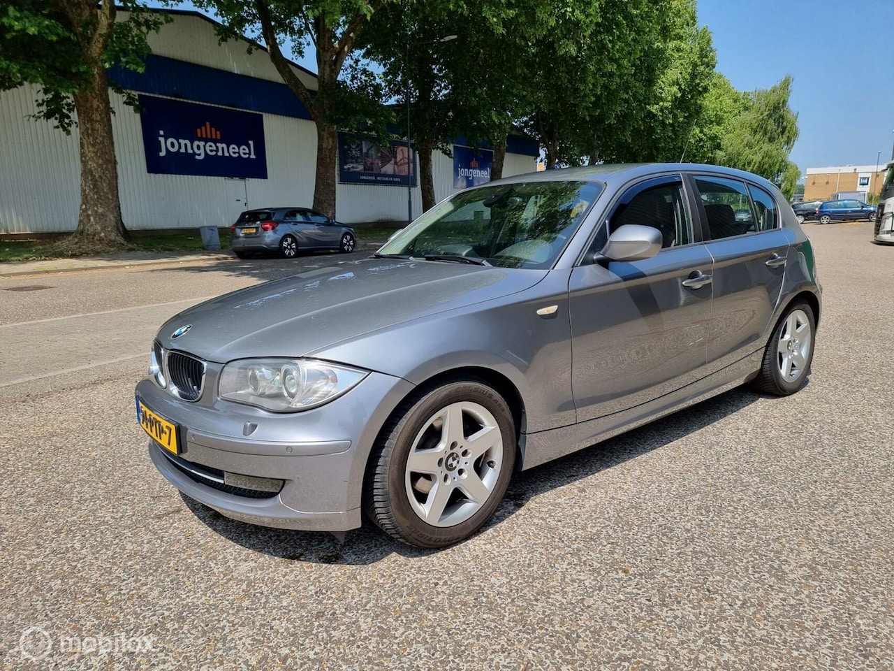 BMW 1-serie - 116i EffDyn. Ed. Business Line Ultimate Edition 116i EffDyn. Ed. Business Line Ultimate Edition - AutoWereld.nl