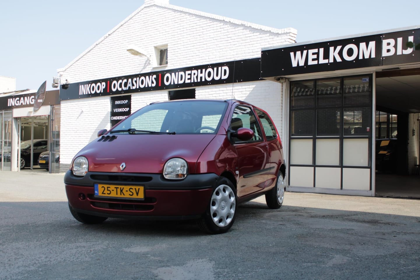 Renault Twingo - 1.2-16V Privilège / Airco / APK Nieuw / Elektrische Ramen / Stuurbekrachtiging - AutoWereld.nl