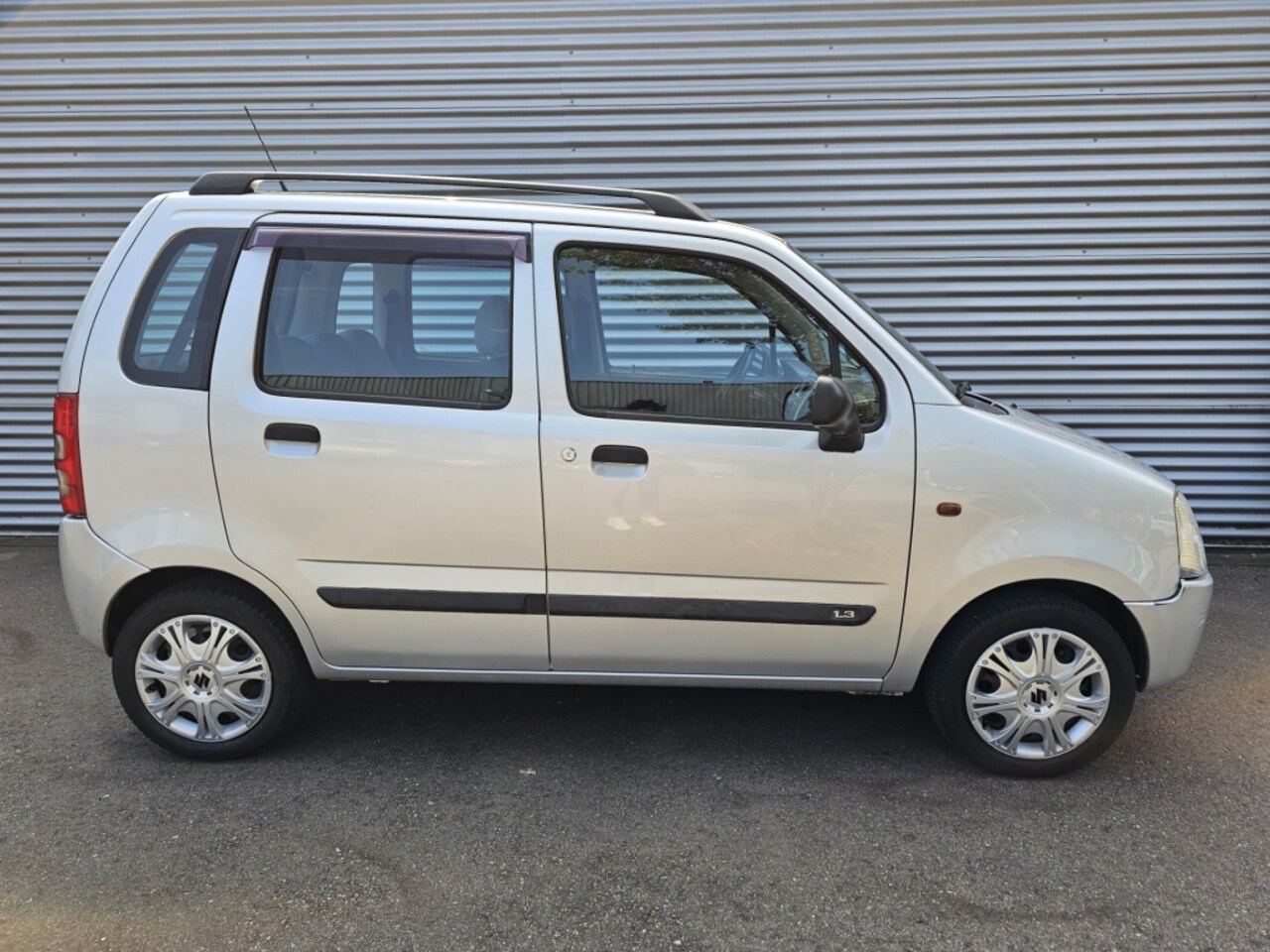 Suzuki Wagon R+ - 1.3 S-Limited 1.3 S-LIMITED - AutoWereld.nl