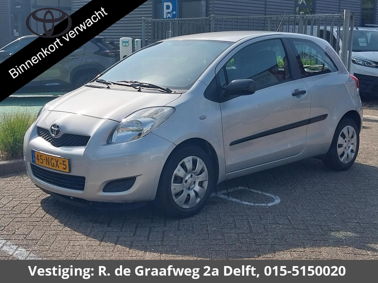 Toyota Yaris - 1.3 VVTi Comfort | Airco | Dealer onderhouden | Elektrische ramen | - AutoWereld.nl