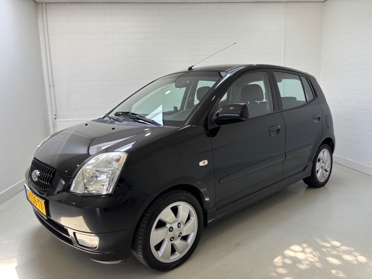 Kia Picanto - 1.1 LXE Automaat / Nette Auto / Airco ! - AutoWereld.nl