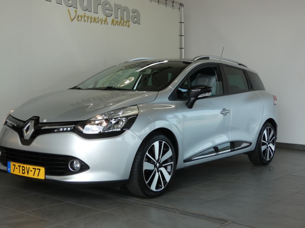 Renault Clio Estate - 0.9 TCe Dynamique 0.9 TCe Dynamique - AutoWereld.nl