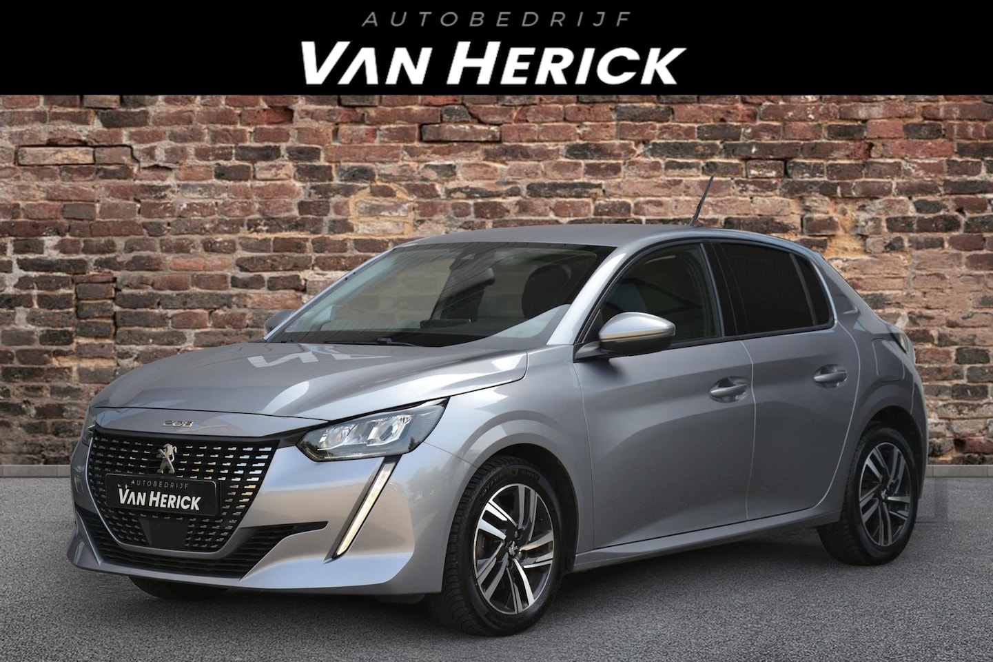 Peugeot 208 - 1.2 PureTech Allure Pack | Keyless | Navi | Virtual Cockpit | Camera - AutoWereld.nl