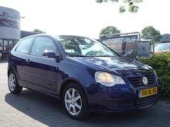 Volkswagen Polo - 1.4-16V Optive Airco