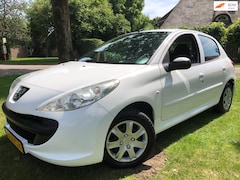 Peugeot 206 - 1.1 Access Lite 5DRS / APK 13-06-2026