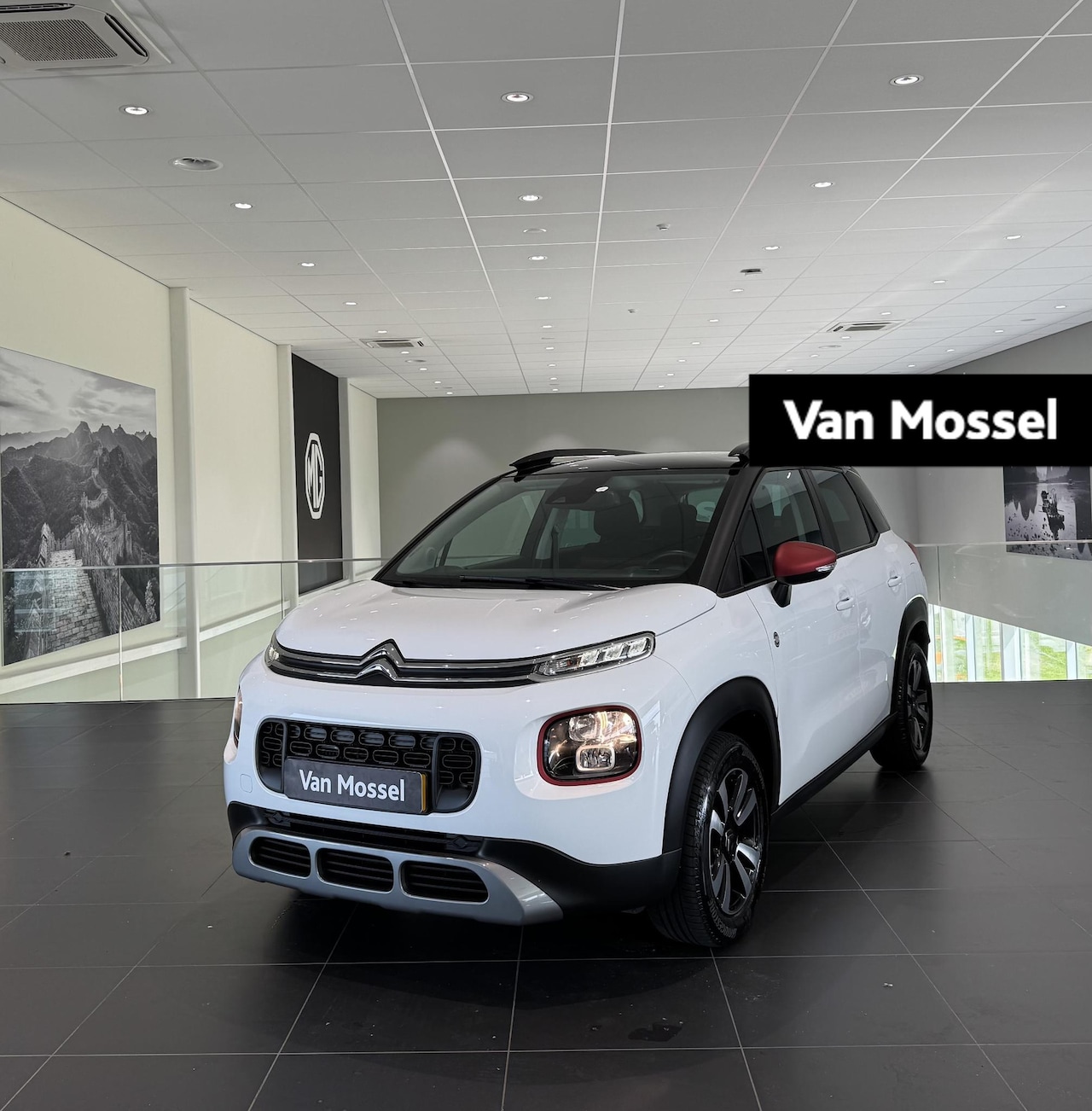 Citroën C3 Aircross - 1.2 PureTech S&S C-Series | Climate control | Navigatie | Parkeersensoren | Apple Carplay/ - AutoWereld.nl