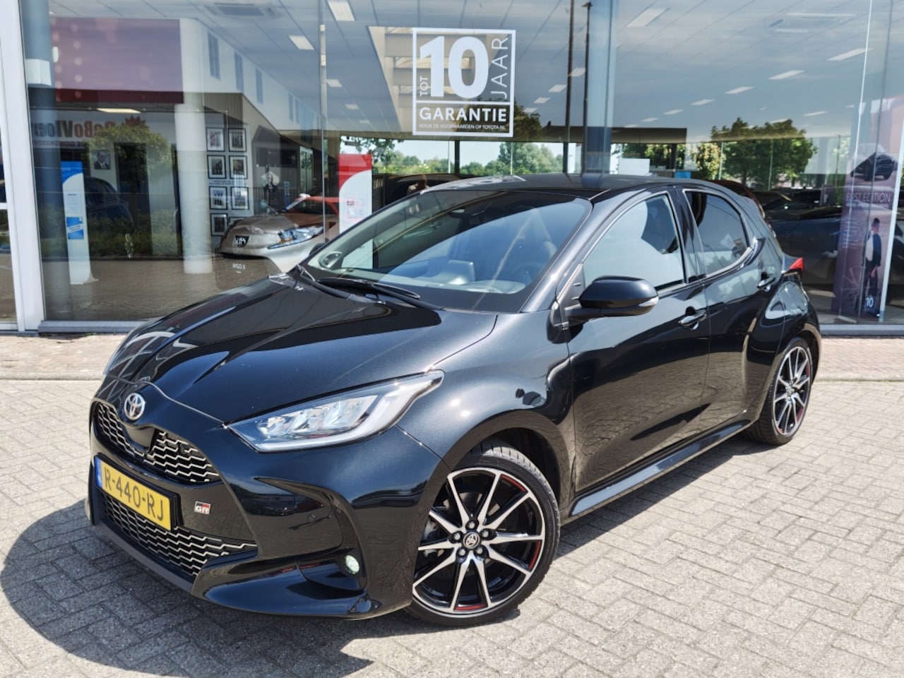 Toyota Yaris - 1.5 Hybrid GR Sport | Premium Pack | Pano | JBL | Navi - AutoWereld.nl
