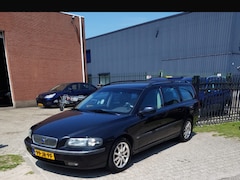 Volvo V70 - 2.4 Comfort Line automaat inruil mogelijk