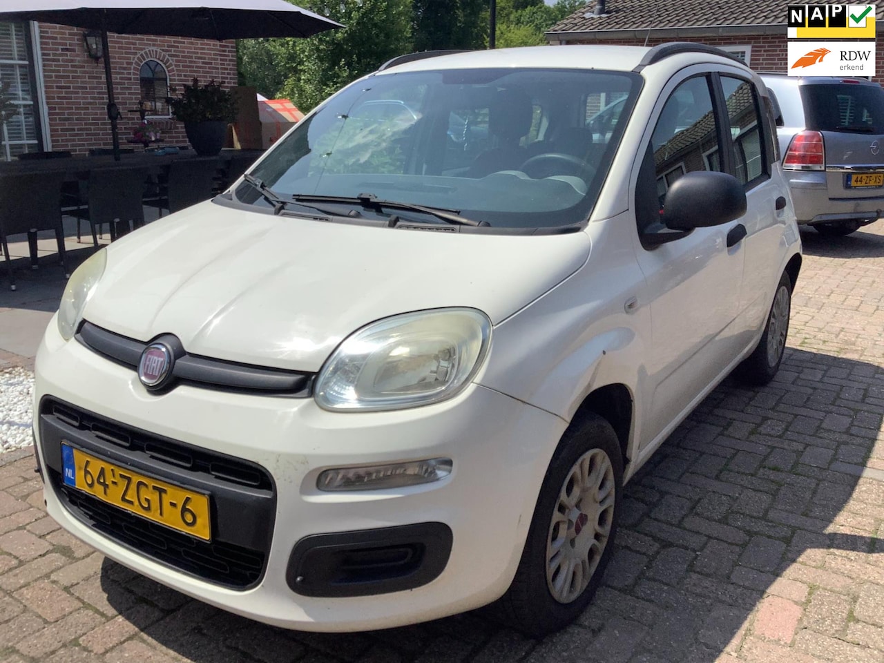 Fiat Panda - 0.9 TwinAir Easy 0.9 TwinAir Easy (let op advertentie tekst) - AutoWereld.nl