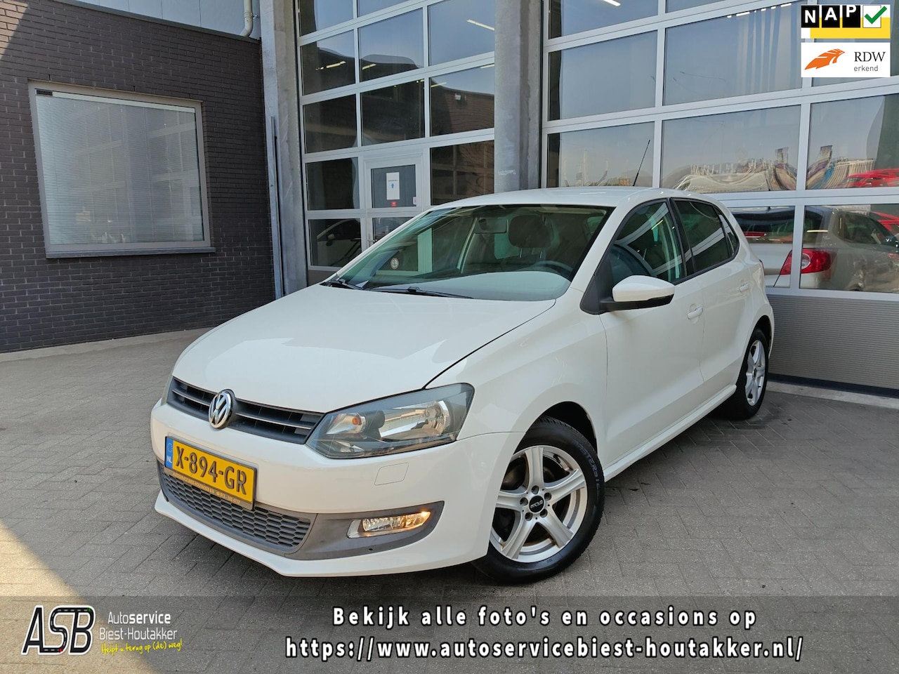 Volkswagen Polo - 1.2-12V Trendline |Carplay | Airco | Cruise Control | Stoelverwarming Voor | Parkeersensor - AutoWereld.nl