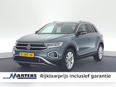Volkswagen T-Roc - 1.5 TSI 150pk DSG Style Trekhaak Stoelverwarming Led Virtual Cockpit Navigatie