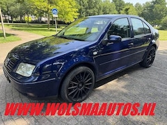 Volkswagen Bora - 1.6-16V Comfortline
