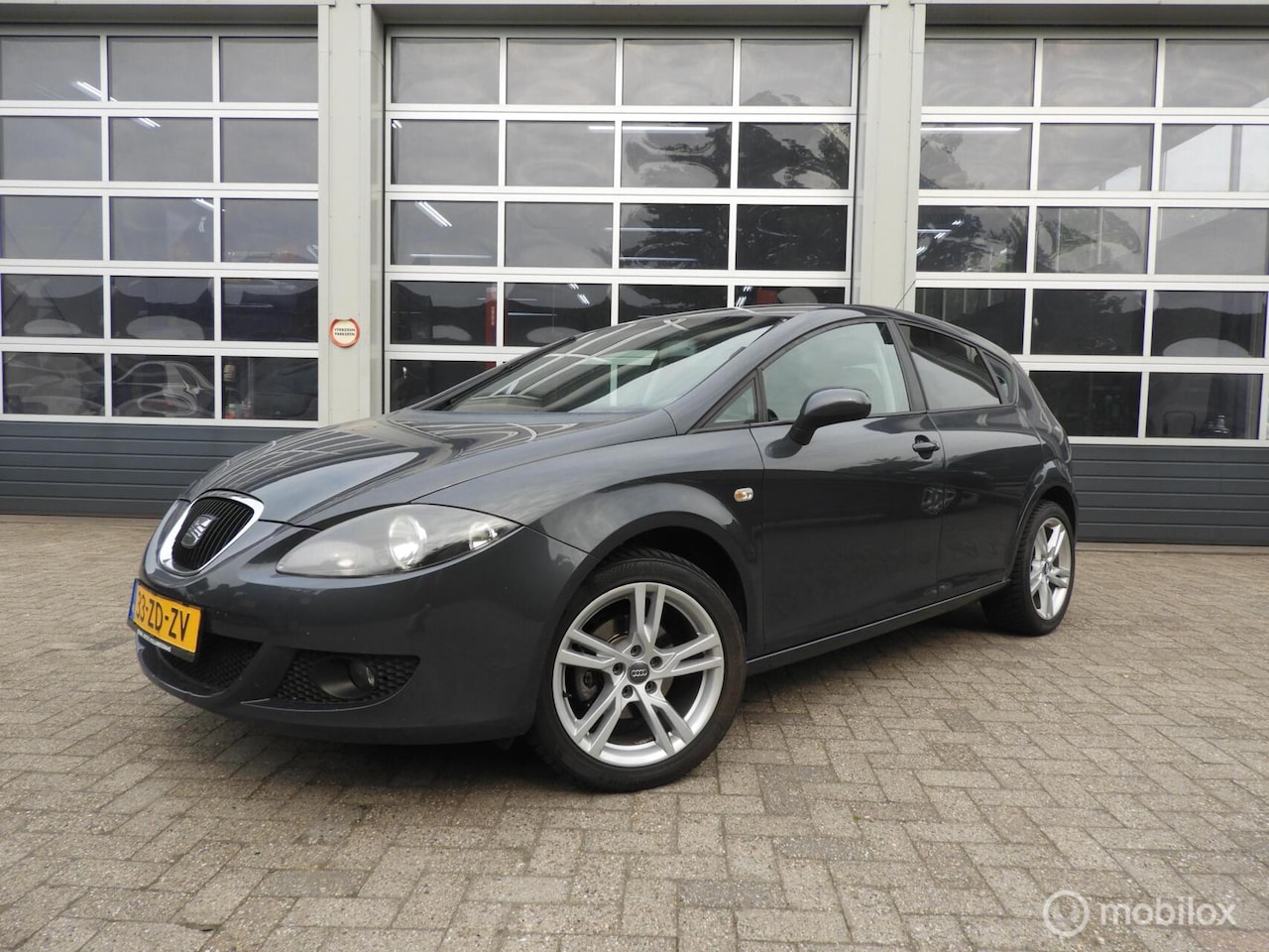 Seat Leon - 1.6 Sport-up 1.6 Sport-up - AutoWereld.nl
