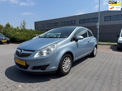 Opel Corsa - 1.0-12V Essentia