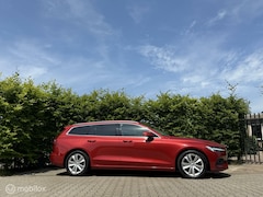 Volvo V60 - 2.0 B4 197pk Bus.Pro Hybride Elektrisch / Benzine Dealer