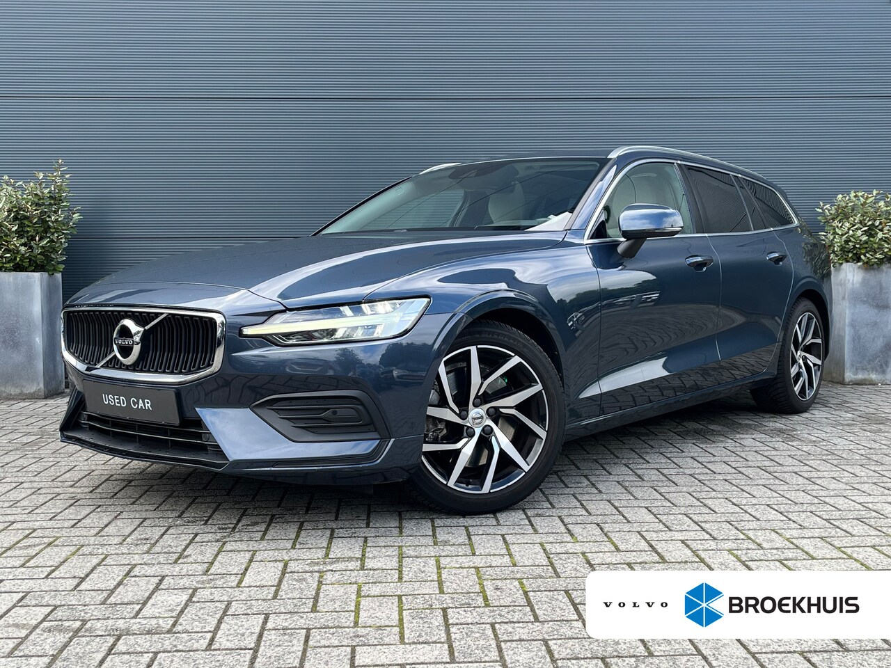 Volvo V60 - 2.0 T5 Momentum 2.0 T5 Momentum - AutoWereld.nl