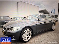 BMW 3-serie Touring - 320i High Executive Xenon/Leder/Dealer ondehouden