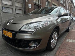 Renault Mégane - 1.2 TCe Expression Airco Cruise Navi Als Nieuw Zeer Laag Kilometers