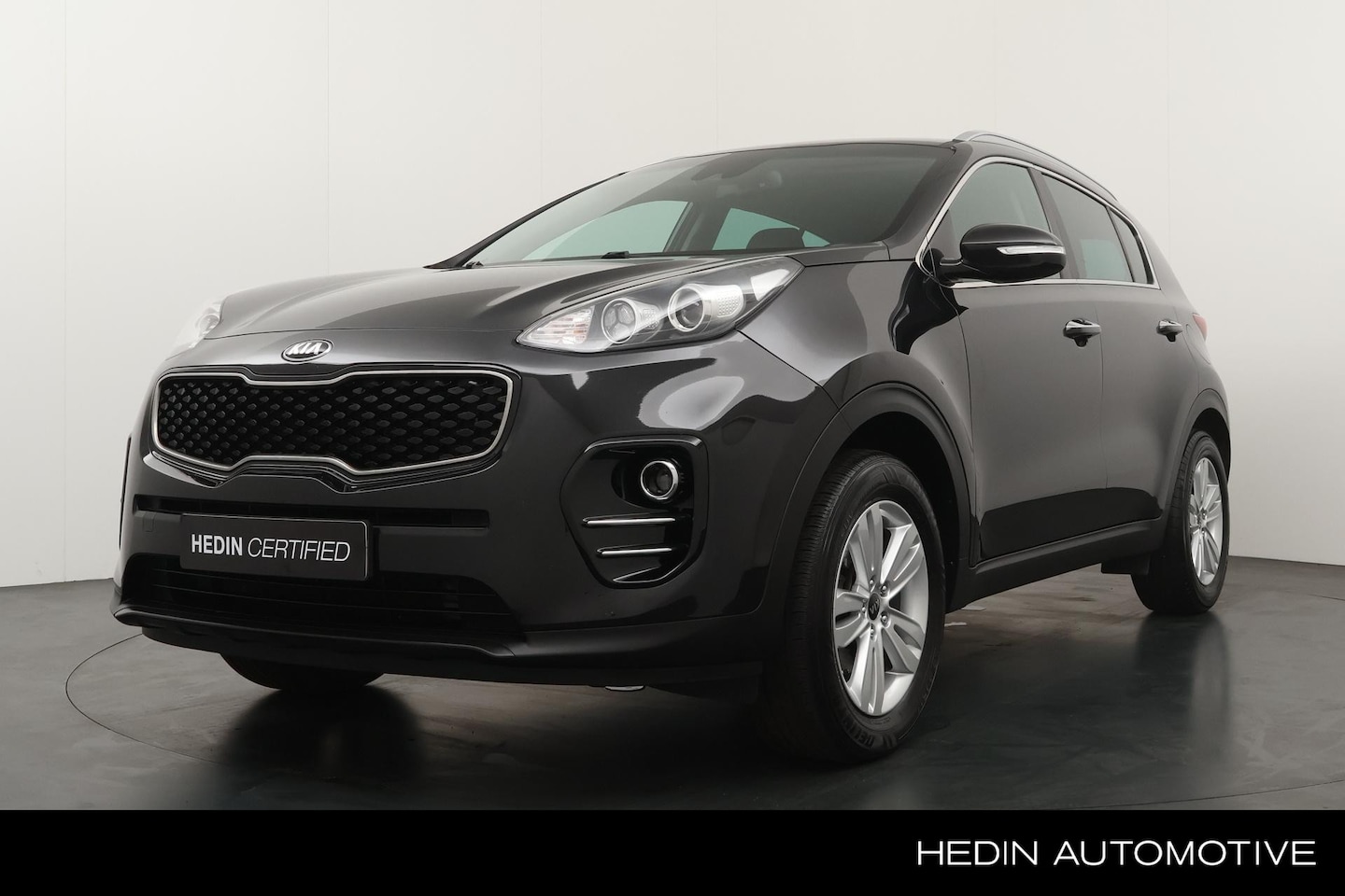 Kia Sportage - 1.6 132pk GDI DynamicLine | Trekhaak | Parkeer Camera | Navigatie | Stoelverwarming | Clim - AutoWereld.nl