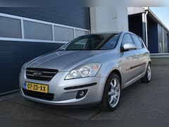 Kia Cee'd - 2.0 X-clusive