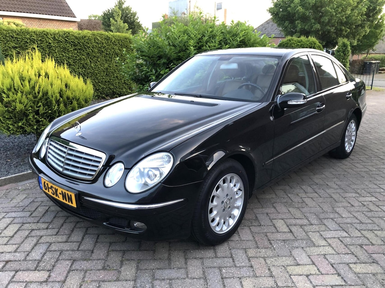 Mercedes-Benz E-klasse - 200 K. Elegance Aut. (Youngtimer) - AutoWereld.nl