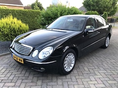 Mercedes-Benz E-klasse - 200 K. Elegance Aut. (Youngtimer)