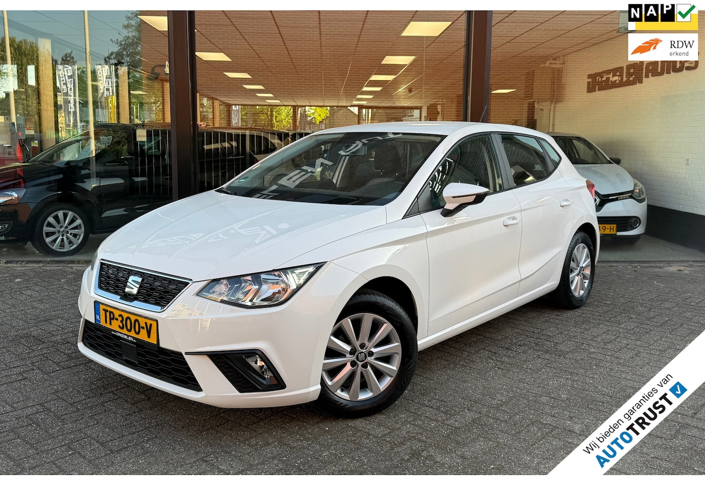 Seat Ibiza - 1.0 TSI 95pk Style Limited Edition AIRCO | PDC | LMV - AutoWereld.nl