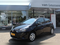 Toyota Yaris - 1.5 VVT-i 5-DEURS ALL-SEASON NAVIGATIE 6-SPEED CLIMA CRUISE PARKEERCAMERA