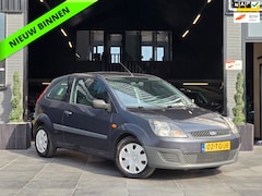 Ford Fiesta - 1.3-8V Champion|Airco|Trekhaak|2e Eigenaar|NAP