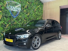 BMW 3-serie Touring - 318i M Sport Edition / Camera / CarPlay / Leder