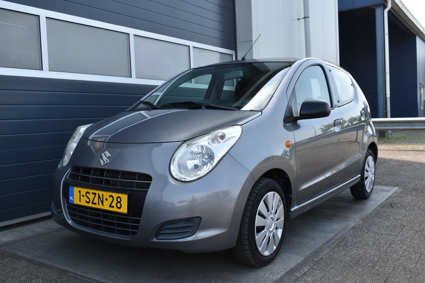 Suzuki Alto - 1.0 Comfort EASSS weinig km. - AutoWereld.nl