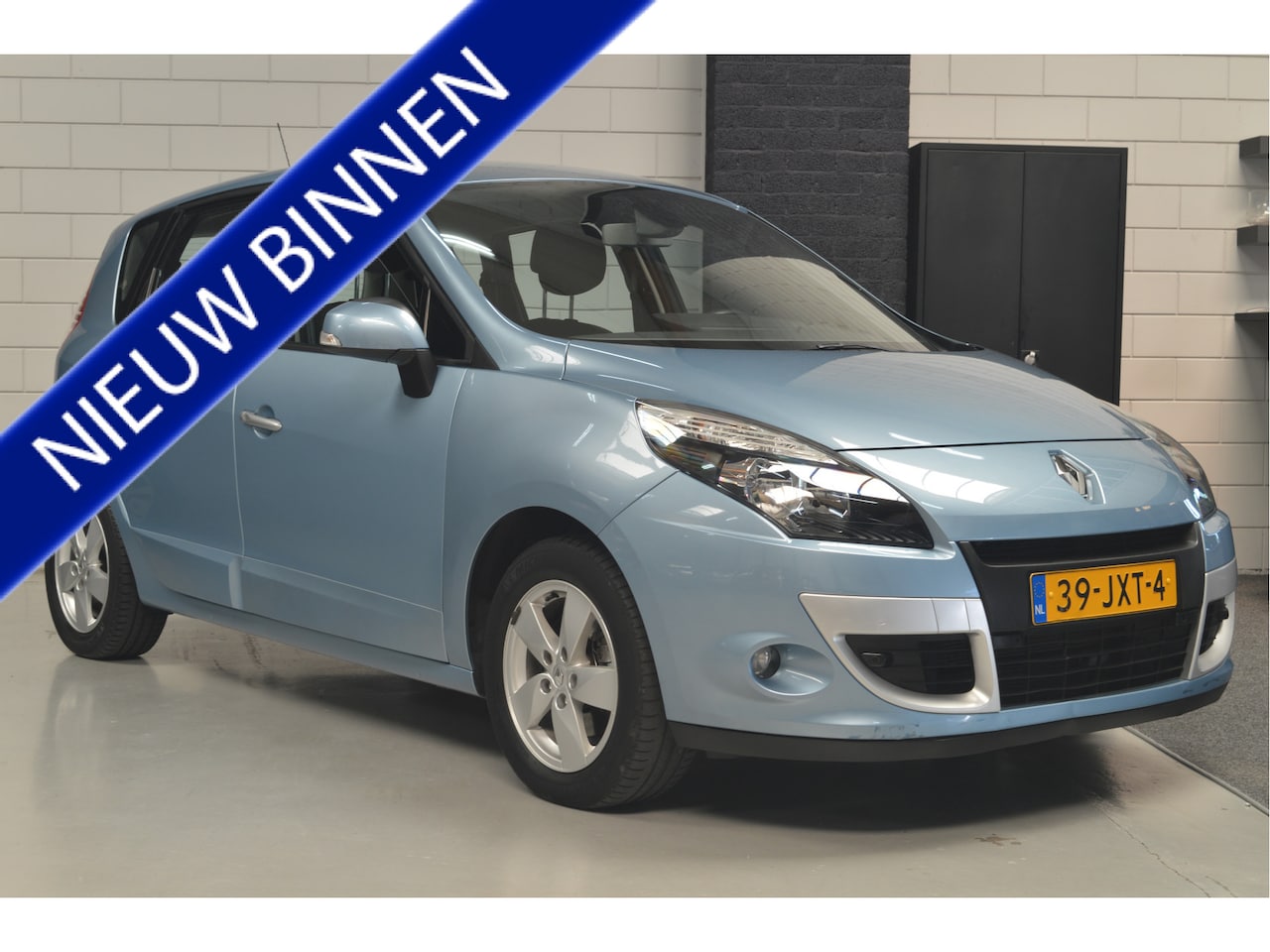 Renault Scénic - 2.0 Dynamique // AUTOMAAT // 73.000 km // TREKHAAK // CLIMA // CRUISE // PDC // /// ZATERD - AutoWereld.nl