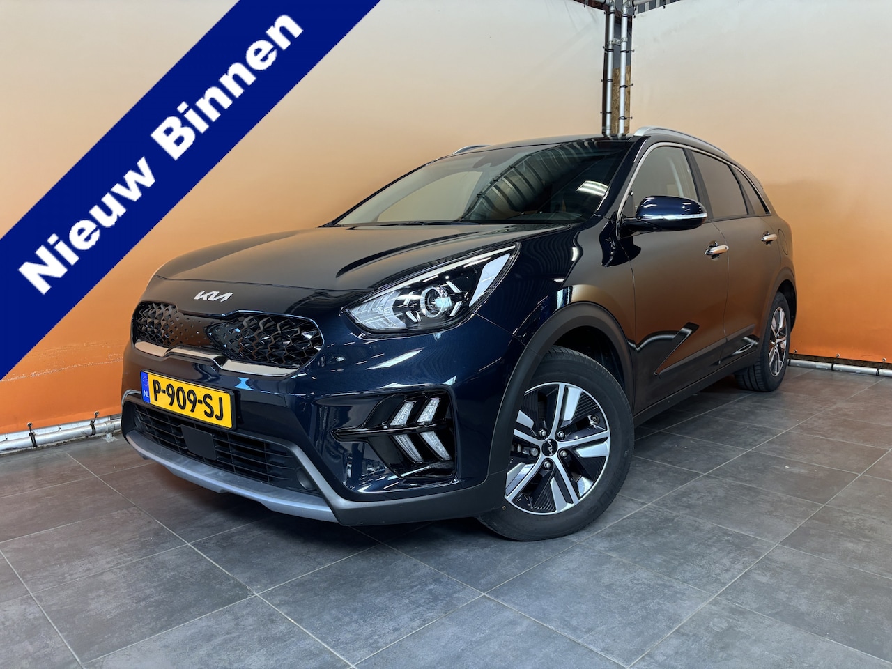 Kia Niro - 1.6 GDi Hybrid DynamicLine fabrieksgarantie 6/29 | schuifdak | dealer onderhouden - AutoWereld.nl