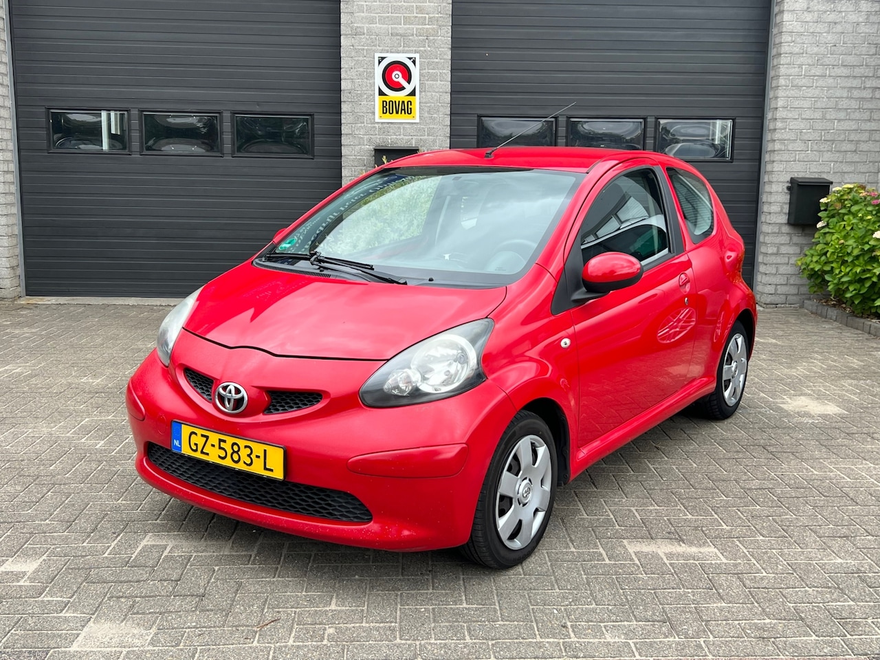 Toyota Aygo - 1.0-12V *Afgeleverd Nieuwe APK*Airco - AutoWereld.nl
