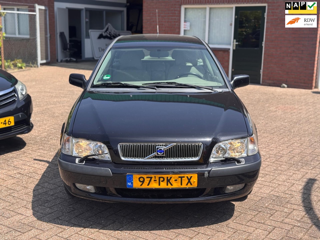Volvo V40 - 1.8 Europa Elegance 1.8 Europa Elegance - AutoWereld.nl