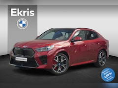 BMW iX2 - xDrive30 M Sport Pro Trekhaak / Panorama Dak / Harman Kardon / Comfort Acces / Elektrische