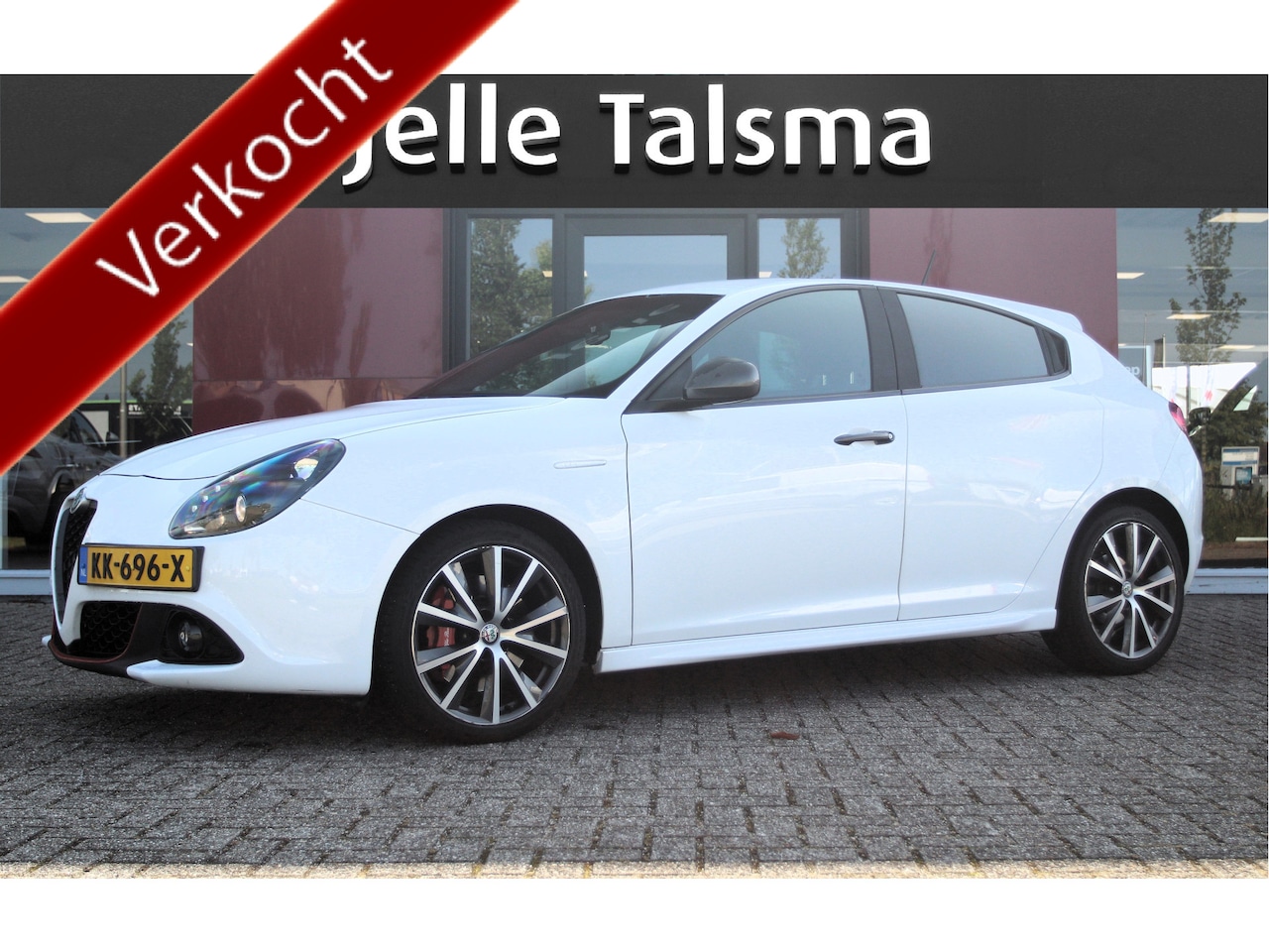 Alfa Romeo Giulietta - 1.4 Turbo MultiAir Super | Pack Veloce | 18'' LMV | Climate control - AutoWereld.nl