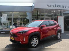 Toyota Yaris Cross - 1.5 Hybrid 115 LED KOPLAMPEN EL-ACHTERKLEP STOEL/STUUR&WISSERVERW. AD-CRUISE DAB+ APPLE/AN
