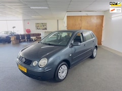 Volkswagen Polo - 1.4-16V Athene Apk Nieuw, Airco, Cruise, N.A.P, Bluetooth, Parrot, 2 sleutels, Topstaat