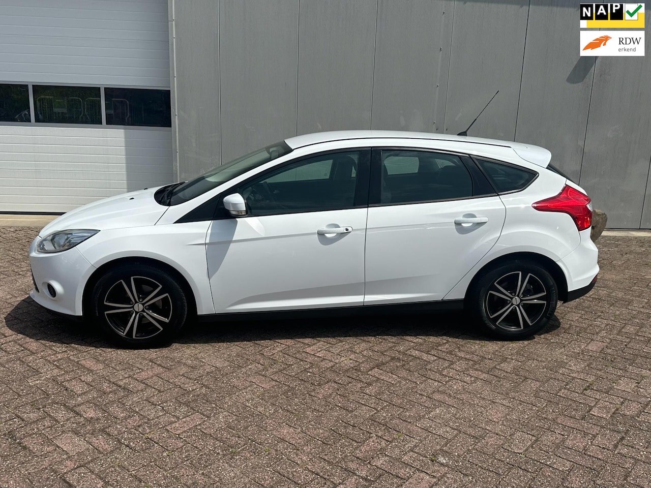 Ford Focus - 1.0 EcoBoost Trend 1.0 EcoBoost Trend - AutoWereld.nl