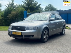 Audi A4 Limousine - 2.0 Pro Line MT | Automaat + Cruise Control |