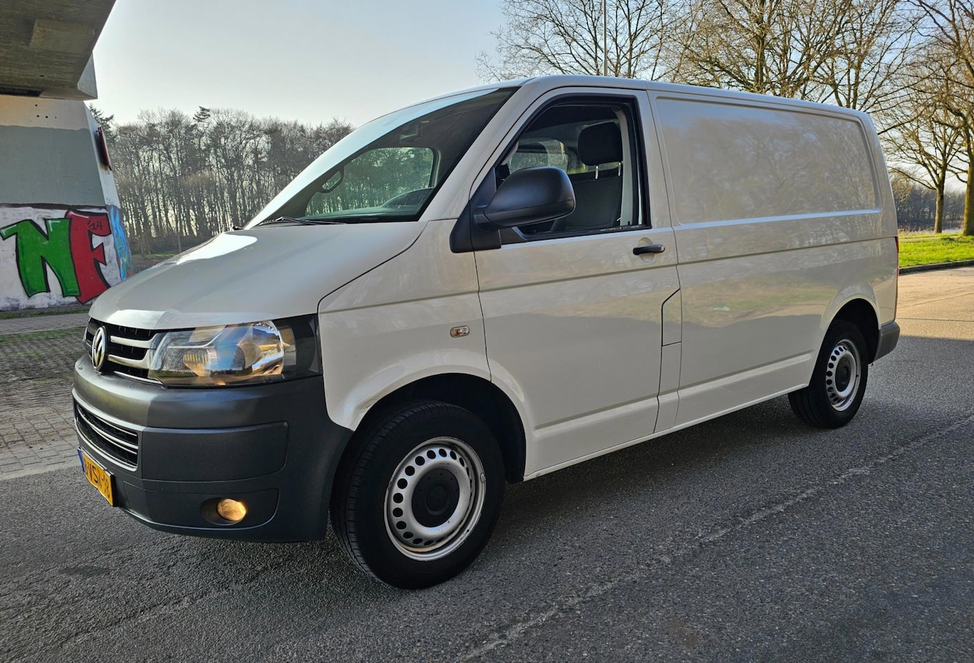 Volkswagen Transporter - 2.0 TDI VLIEGWIEL HOORBAAR MARGE - AutoWereld.nl