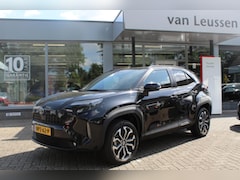 Toyota Yaris Cross - 1.5 HYBRID 115 STYLE PANODAK STOEL STUUR&WISSERVERW LED DAB KEYLESS APPLE/ANDROID HEAD-UP