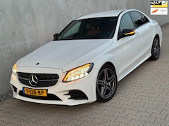 Mercedes-Benz C-klasse - 300 AMG LED Carplay Virtual Burmester Leder 260pk